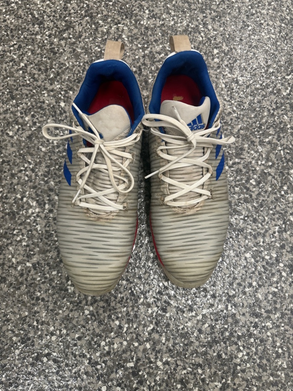 adidas Men’s USA adidas GOLF shoes with USA flag in the back